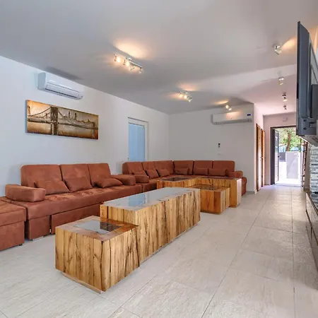 ヴィラ Rial 2 By Interhome *