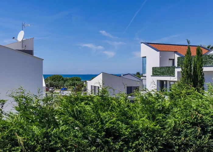 Rial 2 By Interhome Vila *