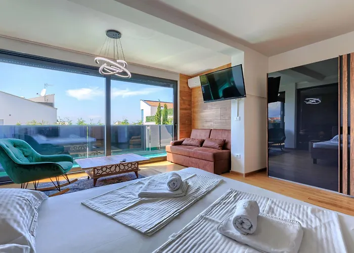 Rial 2 By Interhome Villa Fažana