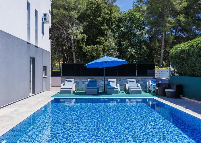 Rial 2 By Interhome * Fazana