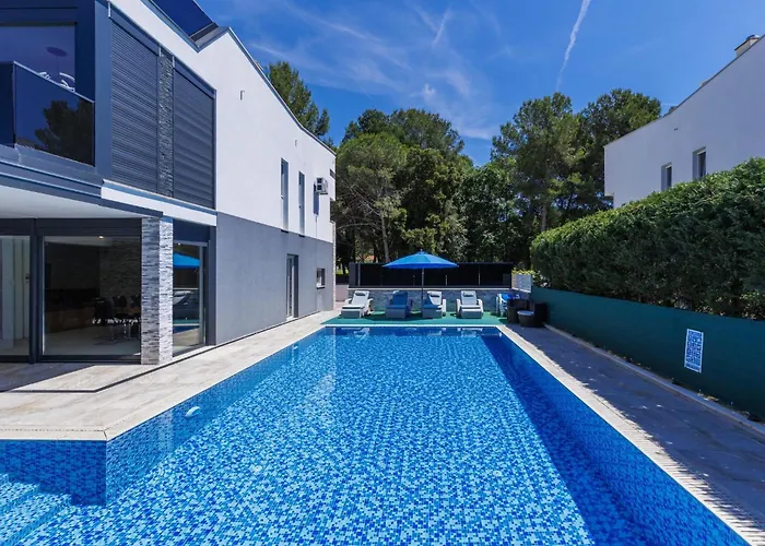 Rial 2 By Interhome *